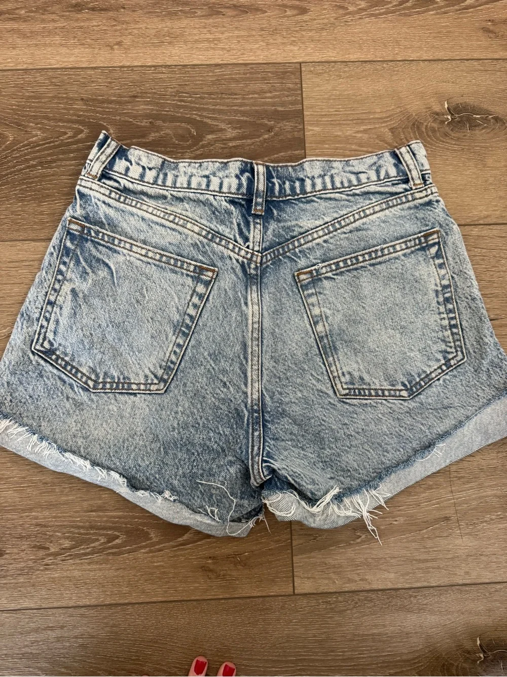 Reformation Charlie Cuffed High Rise Denim Shorts Cotton Lyocell Light Wash 26